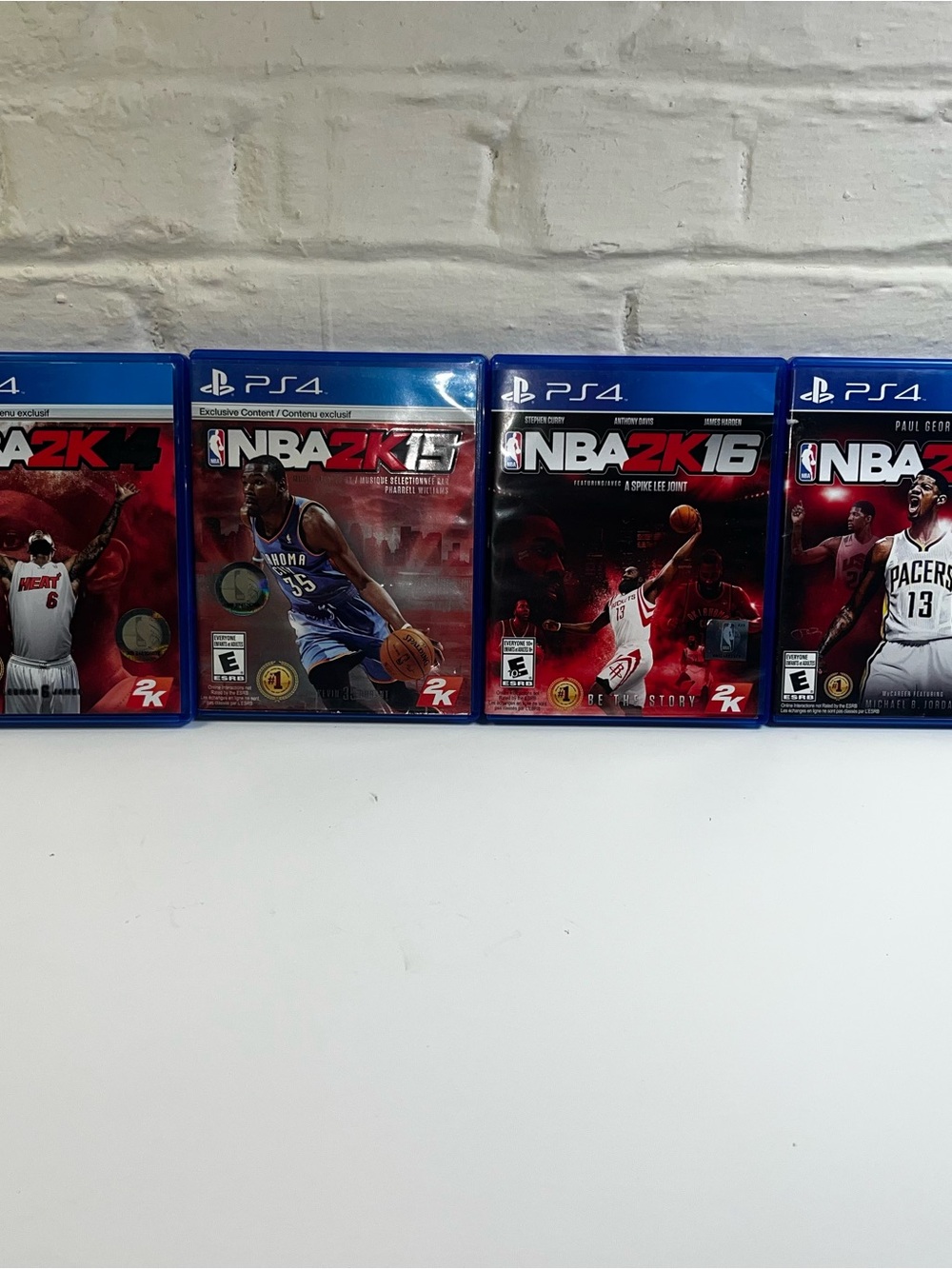 NBA PS4 Video Game Bundle - Blue Case